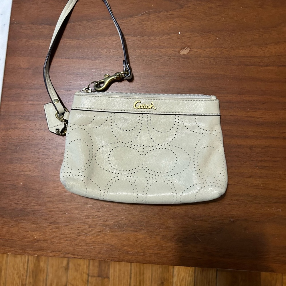 Coach Creme Wristlet
